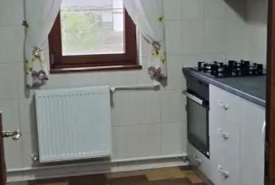 Casă cu 4 camere în Central - 3