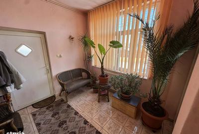 Casă cu 2 camere cu Teren 220 Mp în 14 Mai - 7