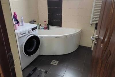 Vând apartament în casă cu 4 apartamente - 8