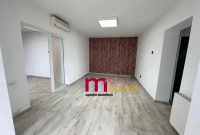 Spațiu comercial, de 50 mp, în Central - 6