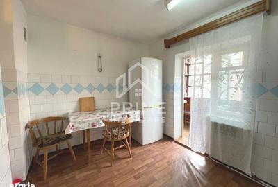 Apartament cu 3 camere, mobilat în Cetate - 4