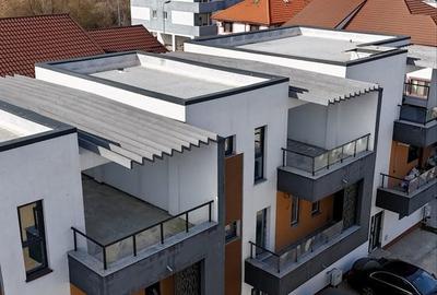 Casă cu 4 camere în Exterior Vest - 1