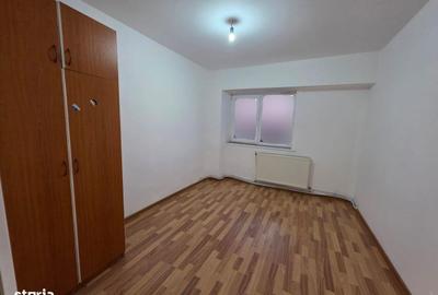 Apartament cu 3 camere decomandat în Central - 2