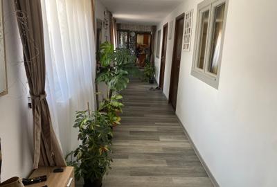 Casă individuală cu 4 camere în Tunari