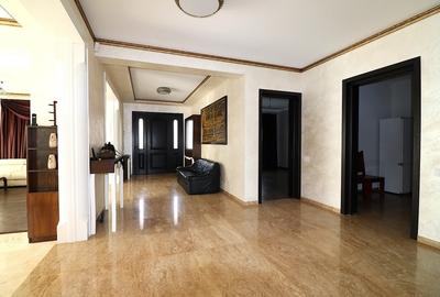 Prahova Vila S+P+E+M de vanzare in Brebu Megiesesc 405 mp construiti - 2