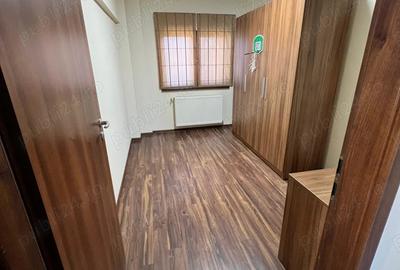 Apartament cu 3 camere în Central - 9