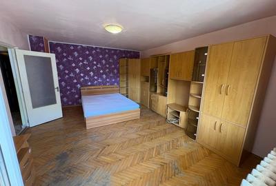 Apartament cu 2 camere semidecomandat, mobilat în Central - 1