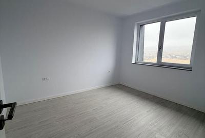 Apartament cu 3 camere în Între Lacuri