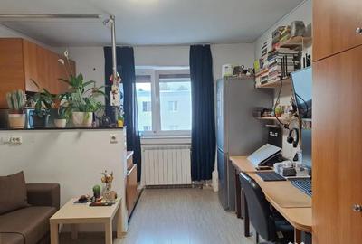 Garsonieră semidecomandată în Astra