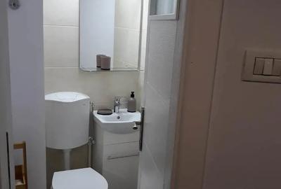 Proprietar, inchiriez apartament 3 camere ultracentral - 8