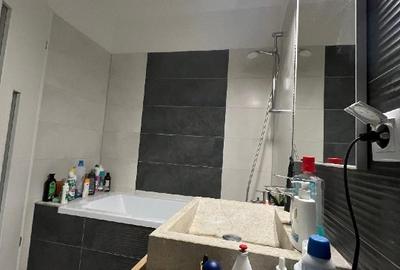 PF vand Apt. 2 camere complet utilat -Semicentral,Terasa(20mp),parcare subterana - 12