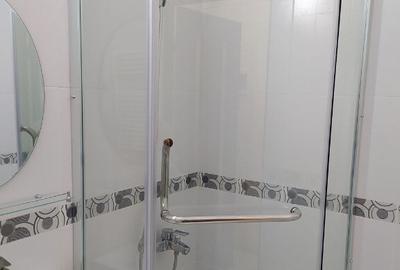 Apartament o camera zona Aeroport - 1