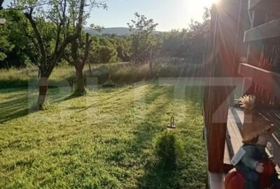 Teren de 661 mp, în Central - 12