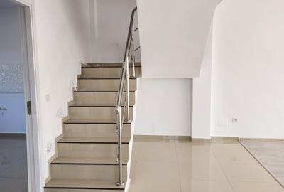 Duplex LA CHEIE! 4 camere, teren 260 mp! - 2