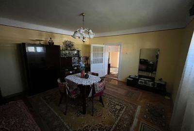 Casă cu 3 camere în Central - 3
