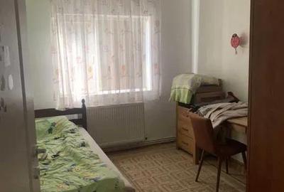 Apartament cu 4 camere decomandat în Zorilor - 3