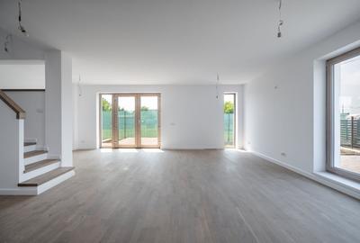 Casă individuală cu 4 camere cu Piscina în Otopeni - 2