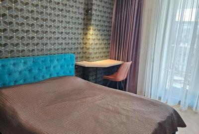 Apartament cu 2 camere decomandat, mobilat în Central