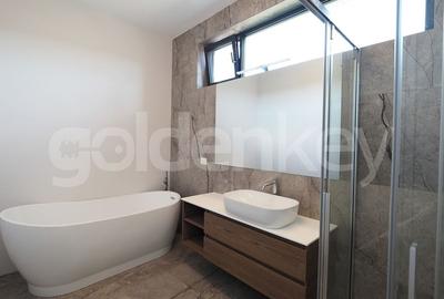 Vila minimalista si insorita | 2 garaje | 959mp teren - 14