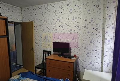 Apartament cu 3 camere semidecomandat, mobilat în 13 Septembrie - 5