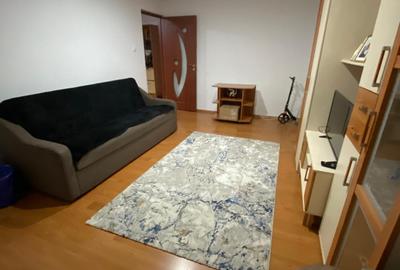 2 DECOMANDATE etajul 3, Stefan cel Mare - 2