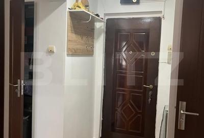 Apartament, de vanzare, cu 2 camere decomandat, 48.5 mp, Gara, zona Rond - 9