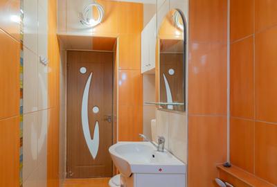 Apartament cu 3 camere semidecomandat în Tomis III - 7