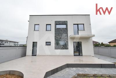 Casa zona aeroport Craiova, moderna,  parter si etaj teren 500 mp - 18