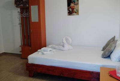 Casă cu 4 camere în Central - 2