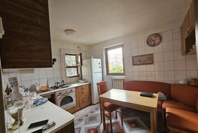 Casa 300mp utili- teren 550mp Sector 4 - Luica Giurgiului... - 12