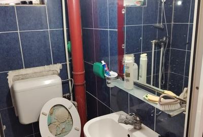 Garsonieră semidecomandată în Eroii Revoluției - 2