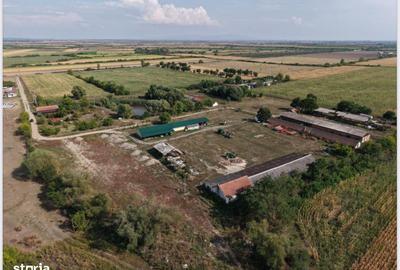 Spațiu comercial, de 1,000 mp, în Central - 7