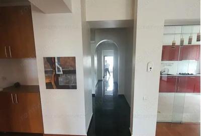 Bd. Mamaia, spatiu IDEAL BIROURI, 185 mp., 4 camere Bd. Mamaia, spatiu IDEAL BIROURI, 185 mp., 4 camere - 4