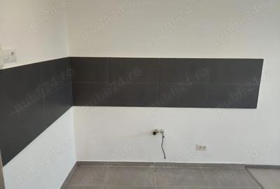 Urgent! Garsoniera Zona Tractoru, Langa Piata Tractoru si Mall Coresi! - 3