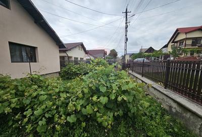 1/2 - Casa de vanzare + teren 472 mp - 12
