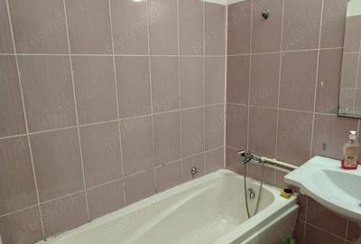 Garsonieră decomandată în Eroii Revoluției - 7