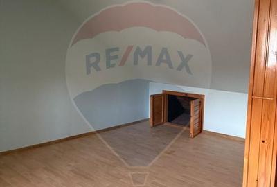 Apartament cu 2 camere de vanzare in zona Zamca - 4