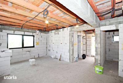 Casă cu 4 camere cu Teren 470 Mp în Central - 14