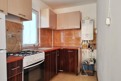 Casă cu 4 camere cu Teren 150 Mp în Est - 2