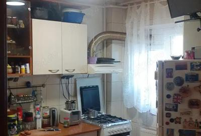Particular , vand ap.3 cam zona Arena nationala-Diham - 2