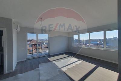 Apartament de vanzare cu 3 camere Zona Centrala -Dacia, Constanta
