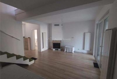 Casă cu 4 camere cu Teren 360 Mp în Caransebeș - 1