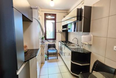 Casă individuală cu 6 camere cu Canalizare în Barbu Văcărescu - 16