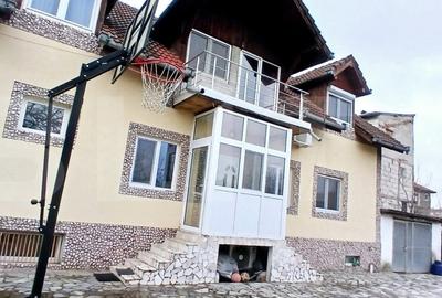 Doua case de vanzare, 263 mp, teren 800 mp, zona Iosia, in exclusivitate - 2