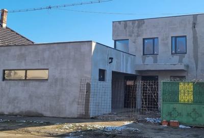 Casă individuală cu 5 camere cu Canalizare în Cantemir - 6