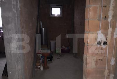 2 CASE la pret de una DRAGANESTI PH - 13