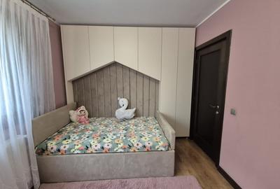 Apartament cu 3 camere decomandat, mobilat în Florești - 16