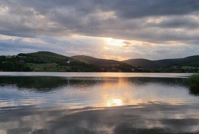 Casa de vanzare complet utilata si mobilata cu vedere la lac - 2