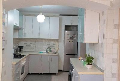Apartament cu 2 camere de vanzare zona Basarabia - 1
