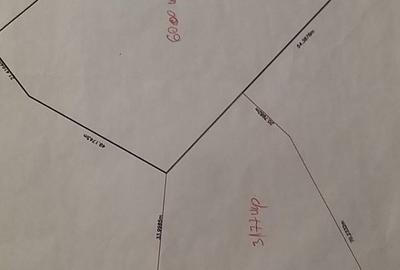 Teren de 9100 mp, în Râu de Mori - 8